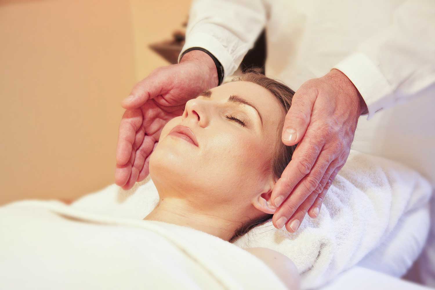 Trattamento Reiki alla testa